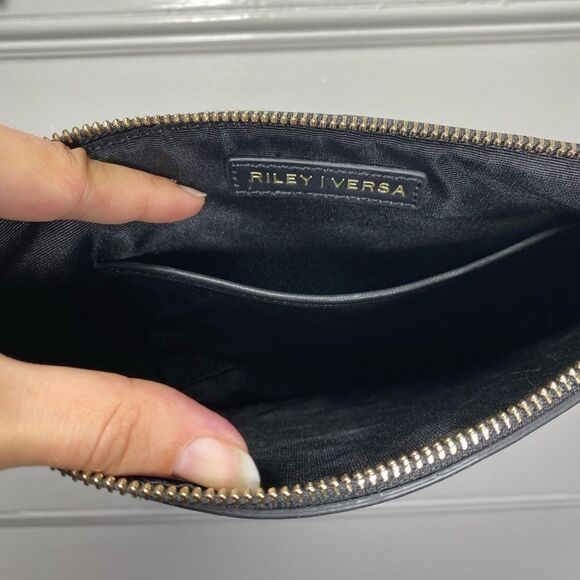 Riley Versa | Versa Detachable Front Leather Clutch Handbag Girl Scout Cover